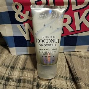 Bath and body works seasonal body cream